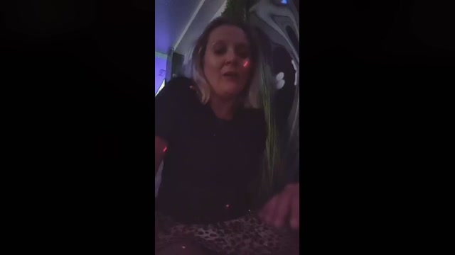 LADY_CHARLYNE  04-10-2022